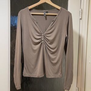 Ruched, Snoskins long sleeve (S) with rhinestone buttons